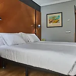 מלון Dorma Juan De Austria וייאדוליד