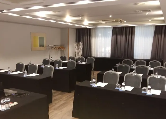 シルケン ファン デ アウストリア 4* バリャドリド